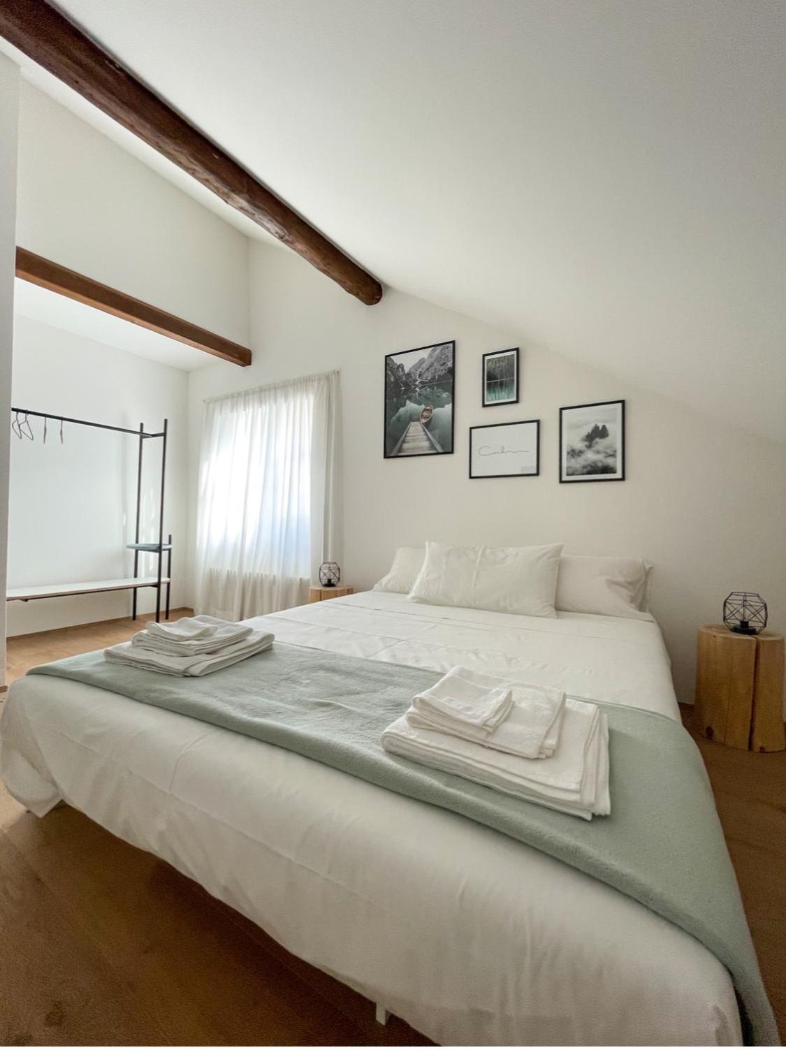 Design Apartment In The Heart Of Bolzano Luaran gambar